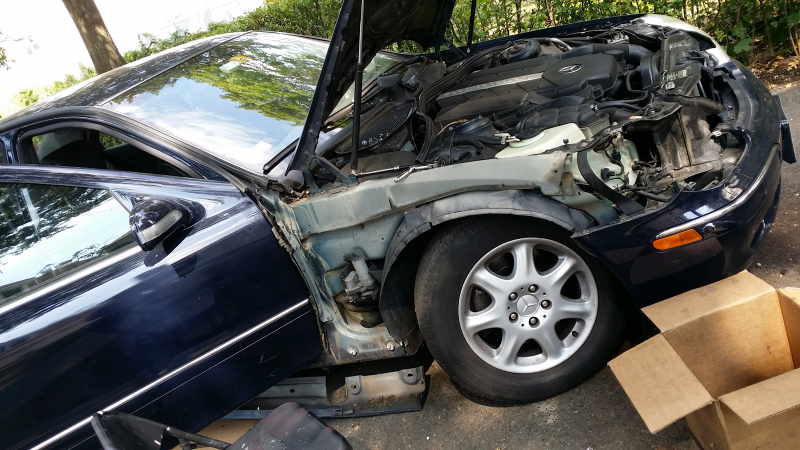 Illustration for article titled Some Idiot Smashed My Mercedes And Here's How I Fixed It Myself